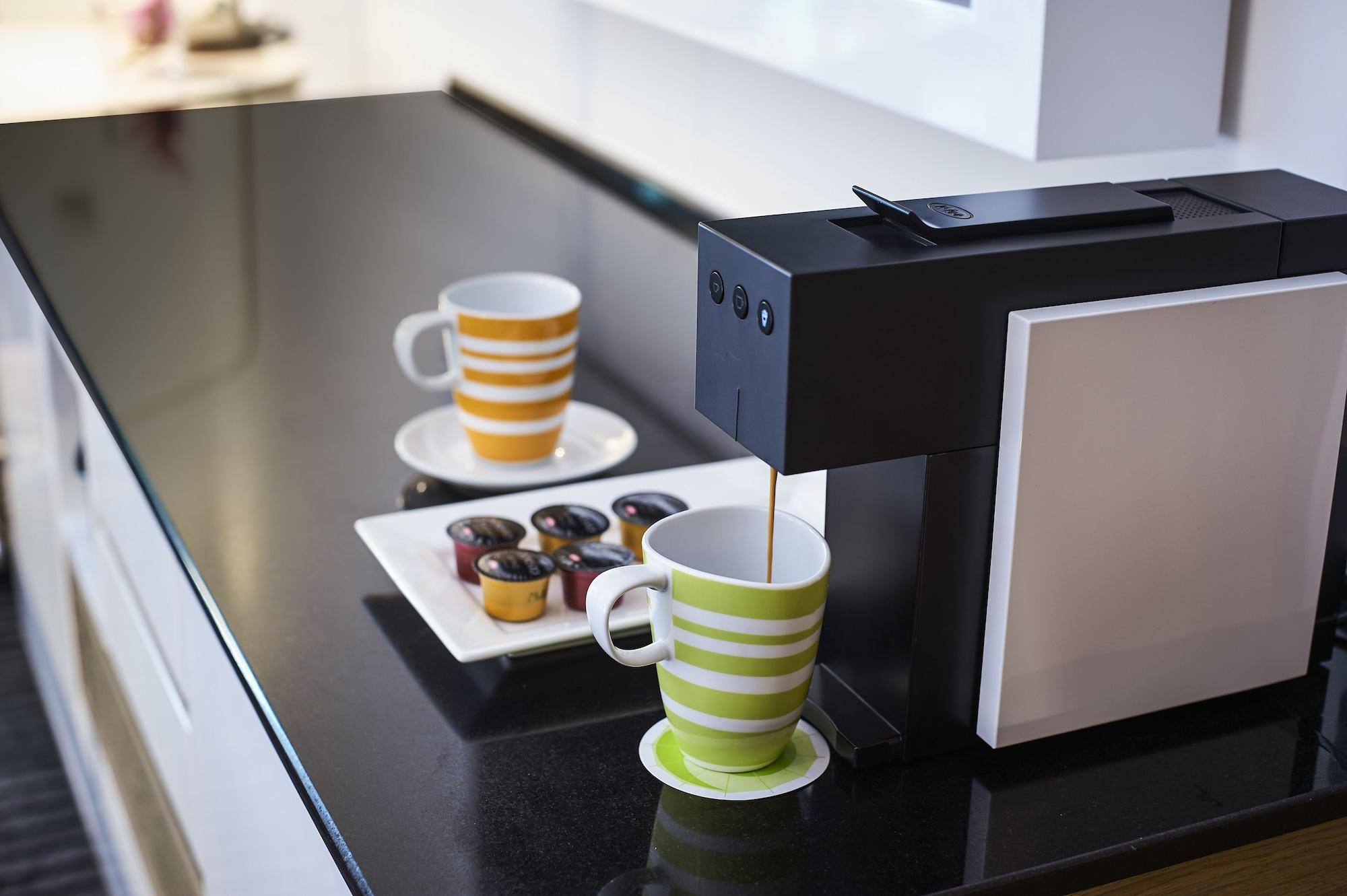 Amari Johor Bahru Exterior foto A Nespresso coffee machine