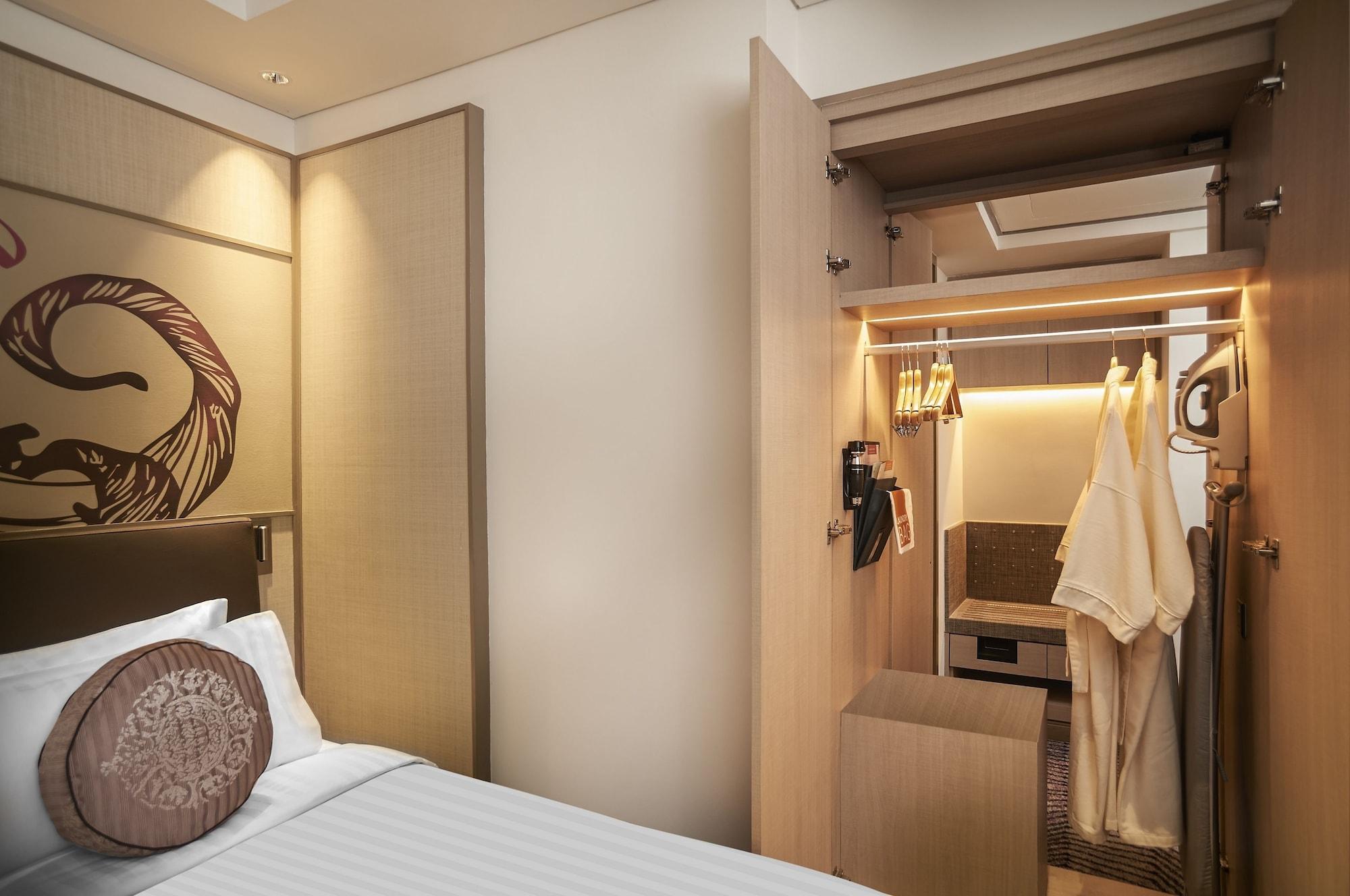 Amari Johor Bahru Exterior foto A guest room at the hotel