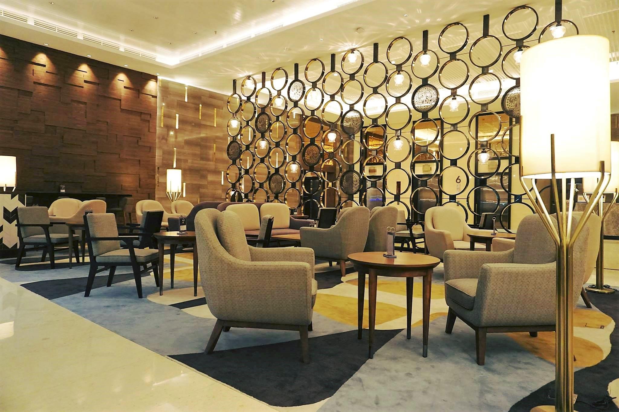 Amari Johor Bahru Exterior foto The lounge at the airport
