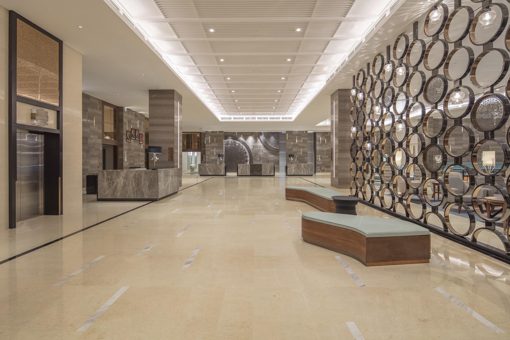 Amari Johor Bahru Exterior foto Lobby